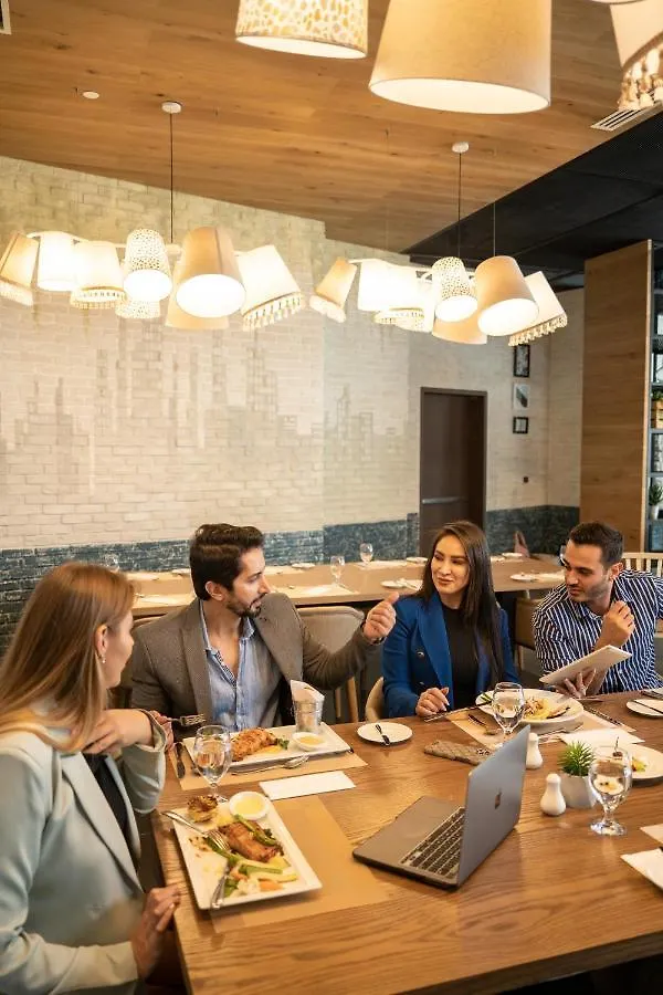 Millennium Place Mirdif Дубай Отель